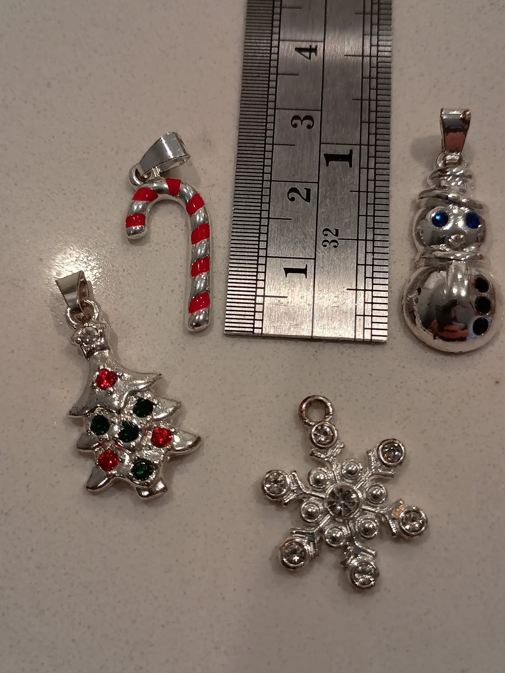 Lot Of 4 Silver Tone Christmas Winter Charms With Rhinestones * Pre-Owned *